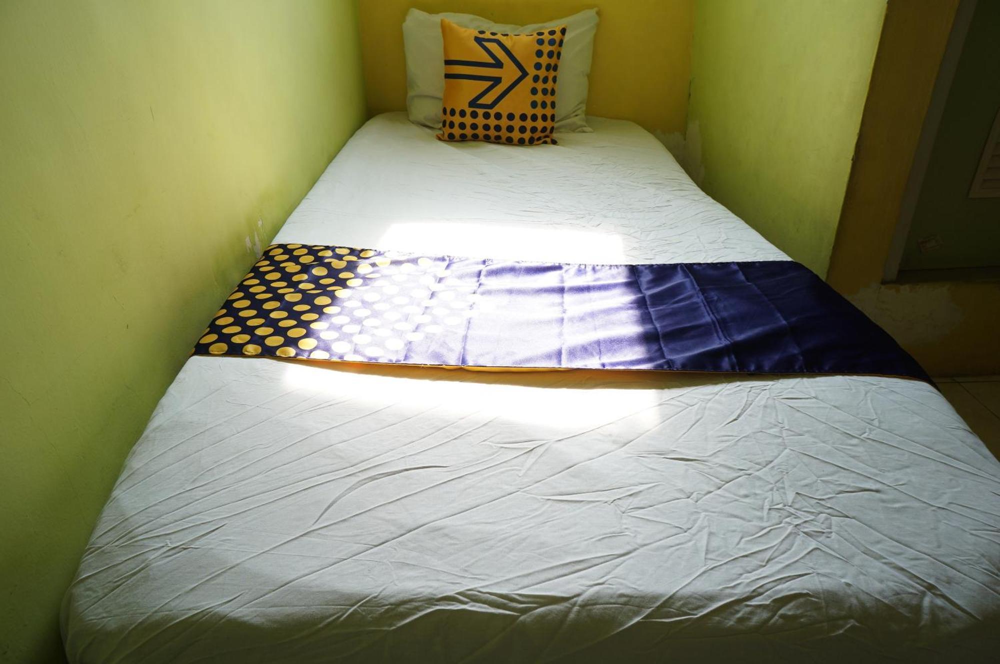 Hotel Spot On 93611 Kost Pak Suyatno Syariah 2 Ponorogo Zewnętrze zdjęcie